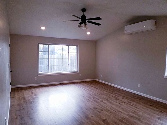 3386 Living Room