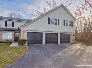 46 Linden Ct, Cary, IL 60013