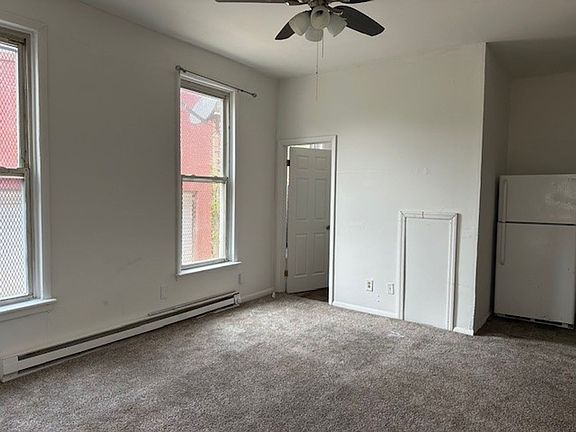 2nd image of 1306 Vernon St APT A