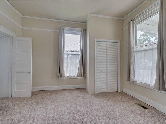 5th image of 2231 Ferndale Ave