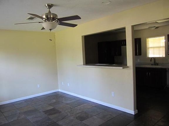 2nd image of 1010 Chatwood Ln