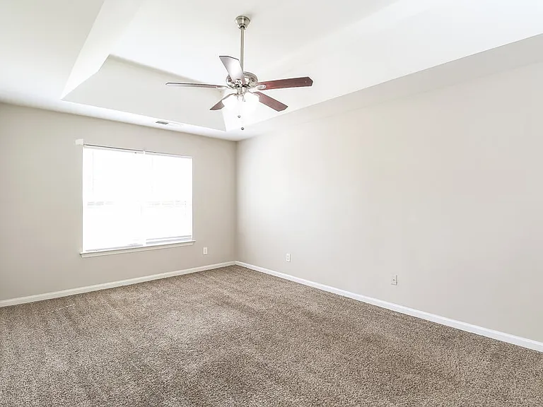 7823 Montbrook Dr — Photo 10