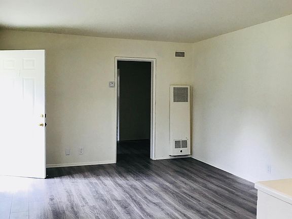 2nd image of 12261 Chandler Blvd APT 1