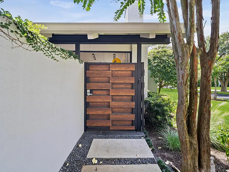 10 Inwood Oaks Dr — Photo 4