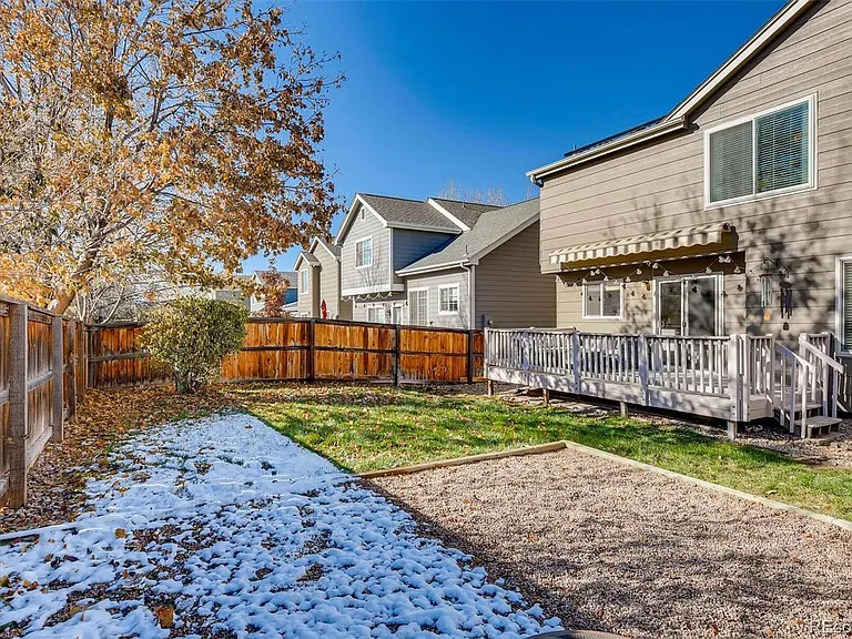 1118 Riddlewood Ln — Photo 32