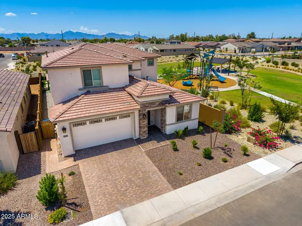 8773 W MEDLOCK Drive, Glendale, AZ 85305