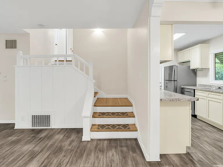 2551 Cumberland Rd — Photo 11