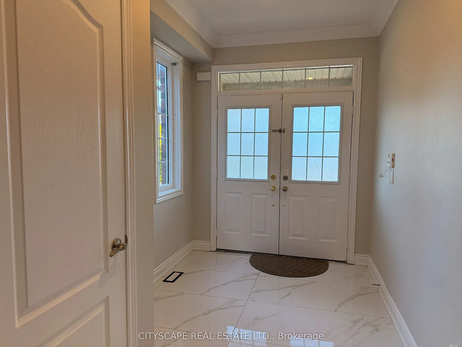 5 bed, $4,750 — Photo 3