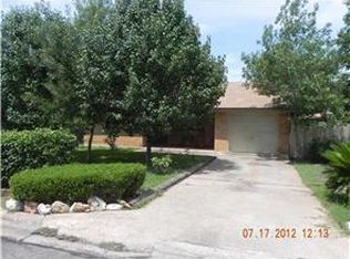 704 West St, Georgetown, TX 78626