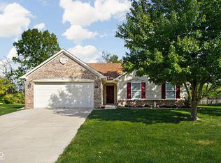 2039 Autumn Faith Way, Avon, IN 46123
