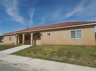 708 N Cherry St, Banning, CA 92220