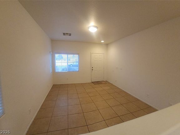 4th image of 1837 Ferrell St
