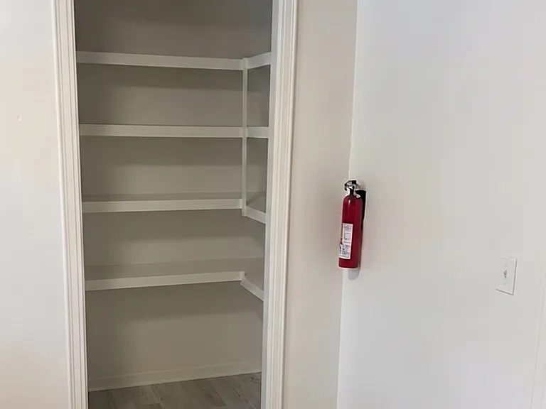 119 N Hamilton St #1 — Photo 9