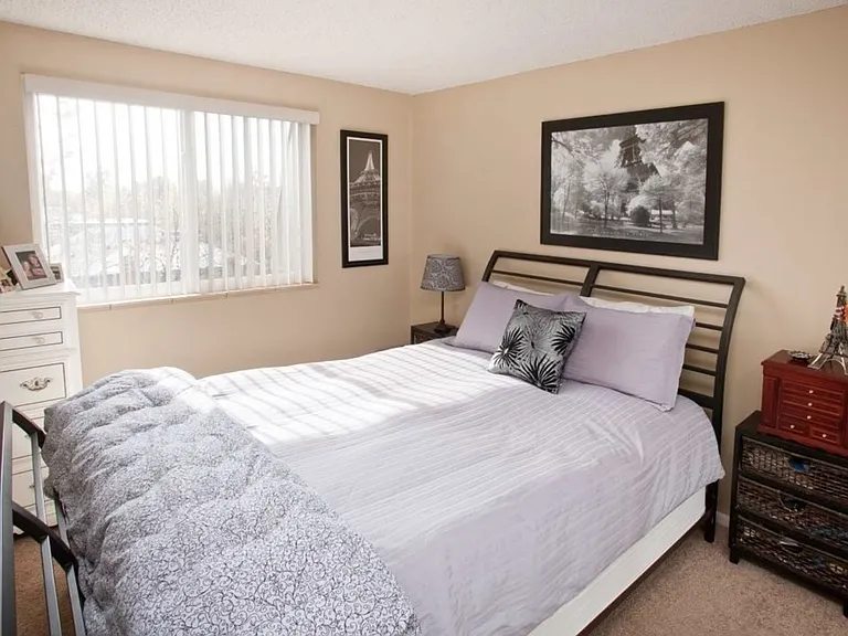 Cimarron Apartments — Photo 20