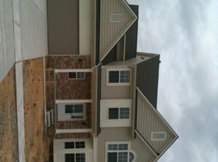 842 Golf Ridge Cir, Dundee, MI 48131