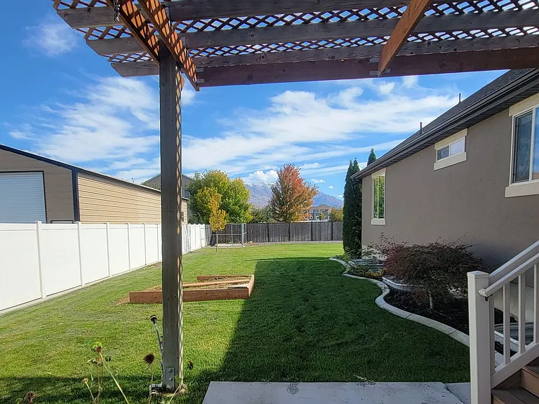 1652 W Brooke St — Photo 5