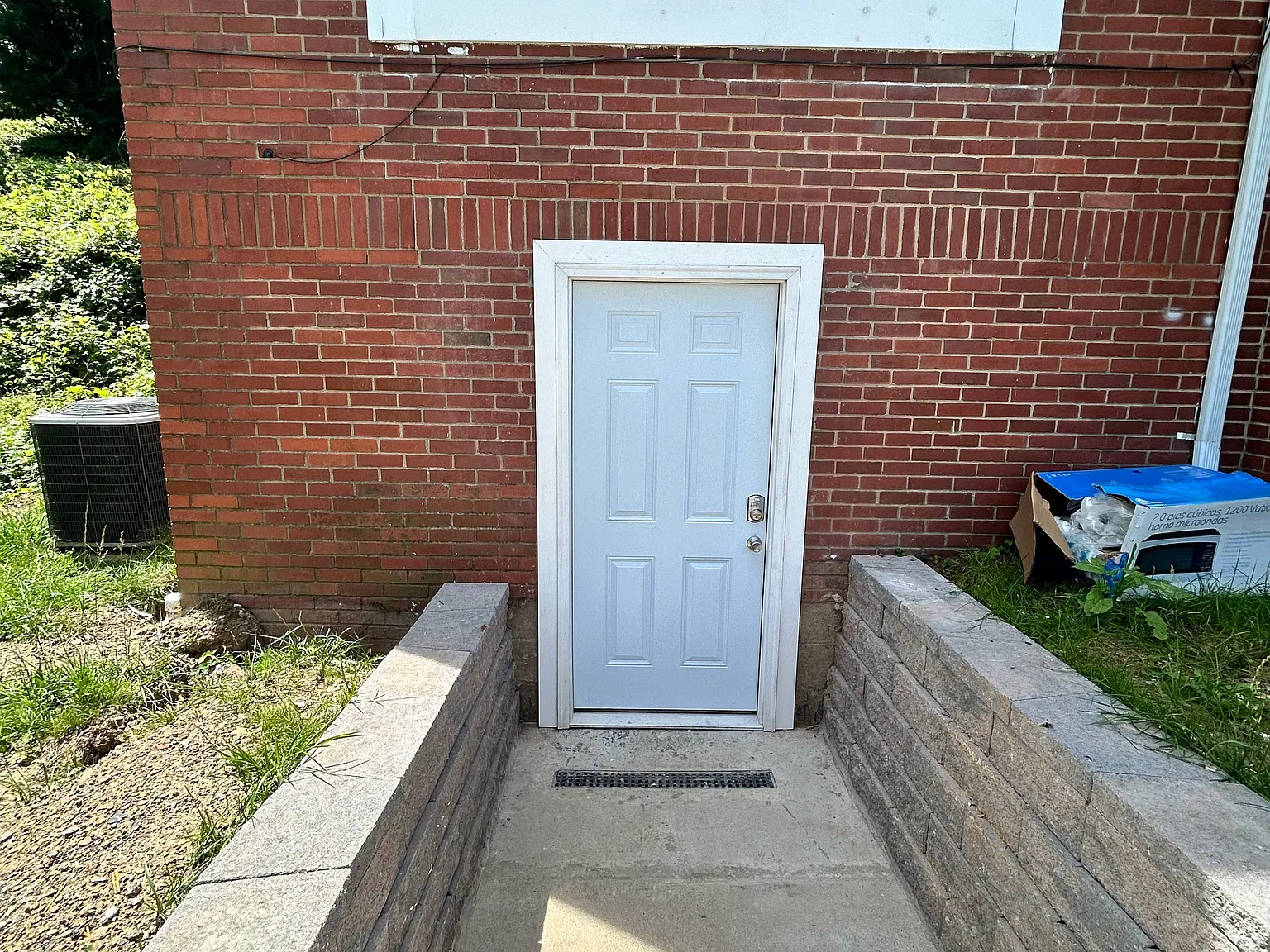 409 S Chestnut St — Photo 2