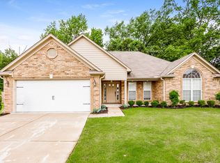 3895 Farm Pond Cv W, Southaven, MS 38671