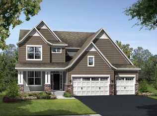 791 Cascade Dr, Chaska, MN 55318