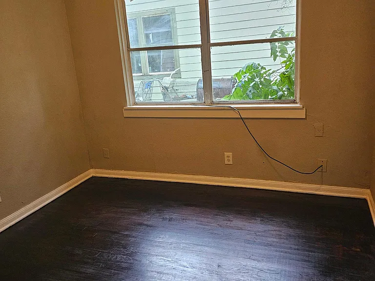 3021 Sunbeam St — Photo 11