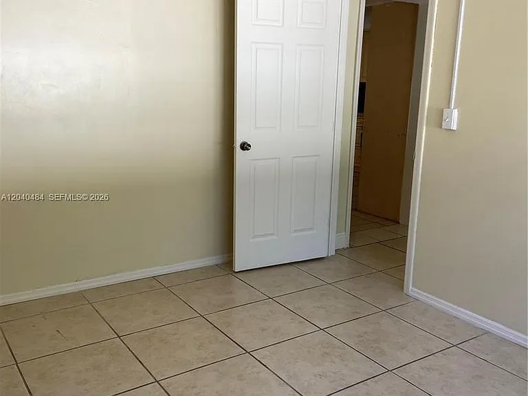 800 NW 76th Ave #800 — Photo 7