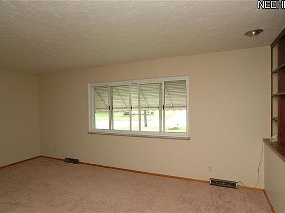 3rd image of 6999 W Parkview Dr