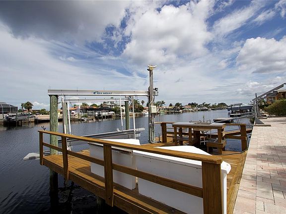 3rd image of 5339 Bowline Bnd