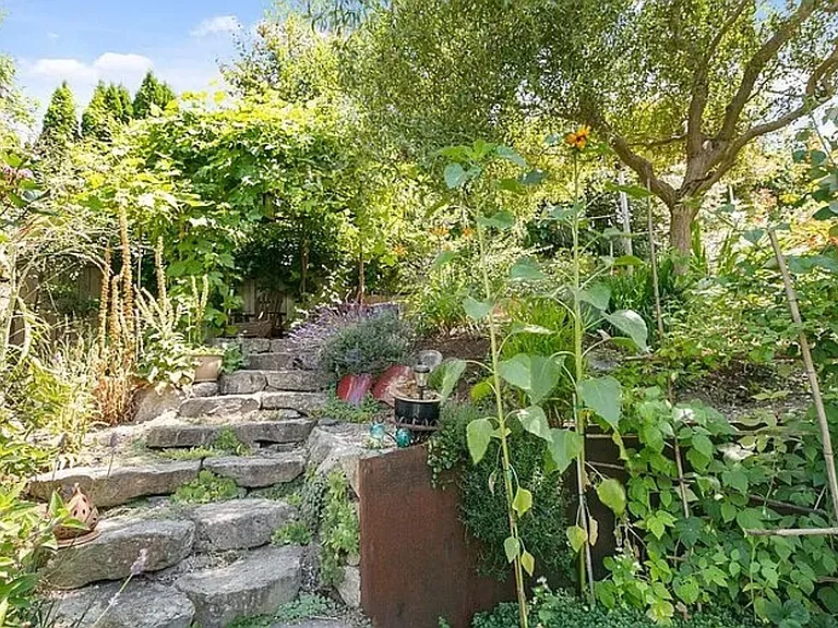 4818 51st Ave S — Photo 44