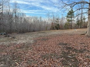 307 Woods Ln, Green Bay, VA 23942