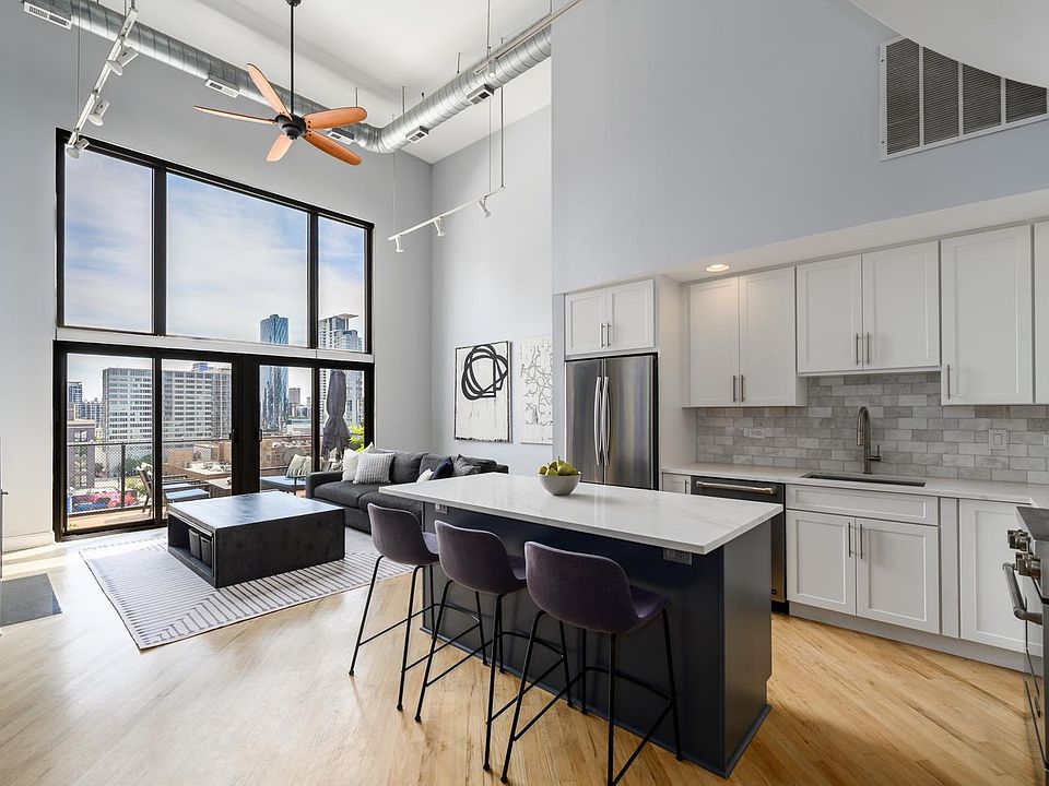 1st image of 616 W Fulton St APT 712