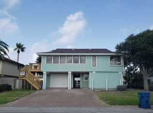 1849 Bay Shore Dr, Rockport, TX 78382