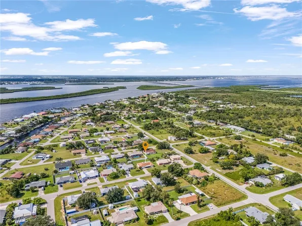 27055 Safe Haven Ln, Punta Gorda, FL 33983
