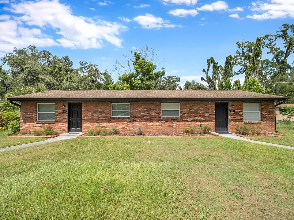 901 S Taylor Rd