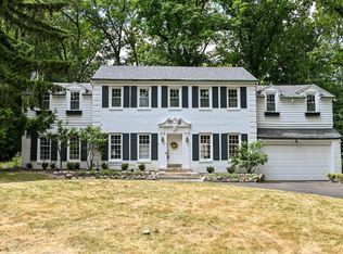 1065 Lower Ridgeway, Elm Grove, WI 53122
