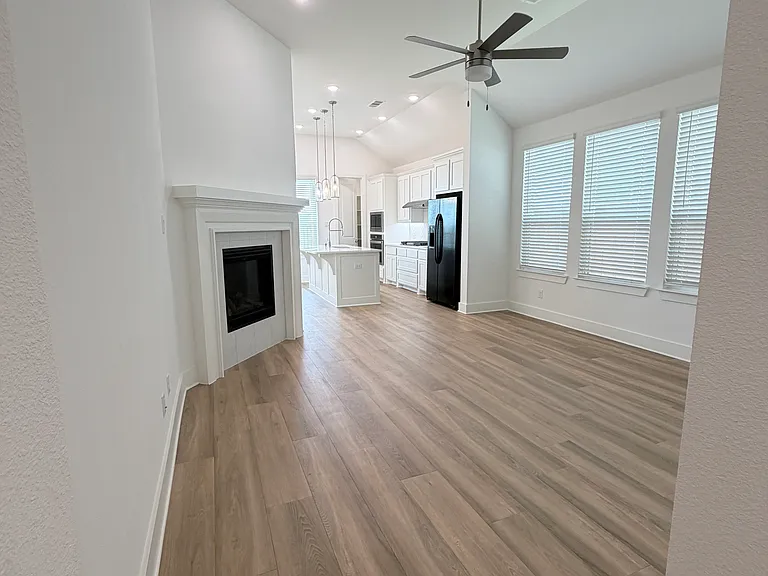 1404 Pintail Pl — Photo 24