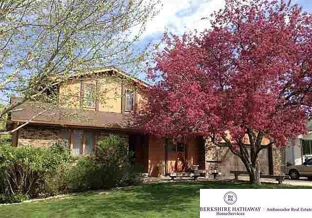 1st image of 15218 Harney Cir