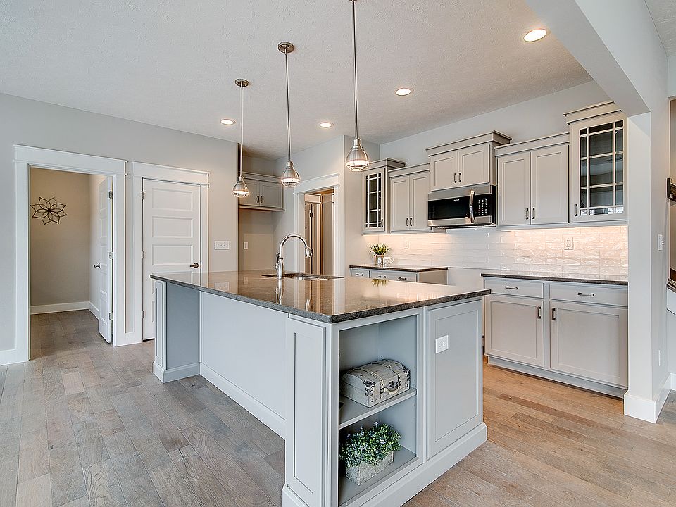 1st image of 3866 Scoria St