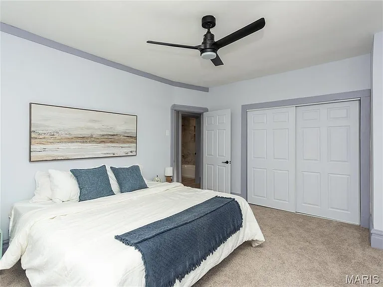 3303 Oxford Ave — Photo 16
