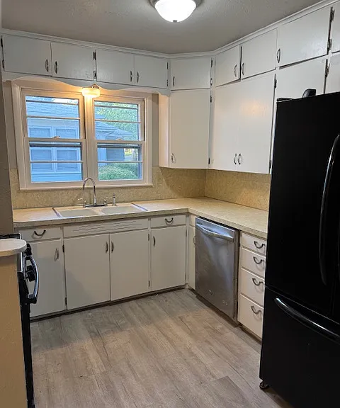 720 S Orchard St — Photo 8