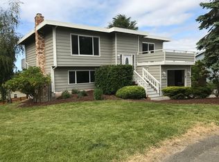 1976 Copse Lonnin Pl, Oak Harbor, WA 98277