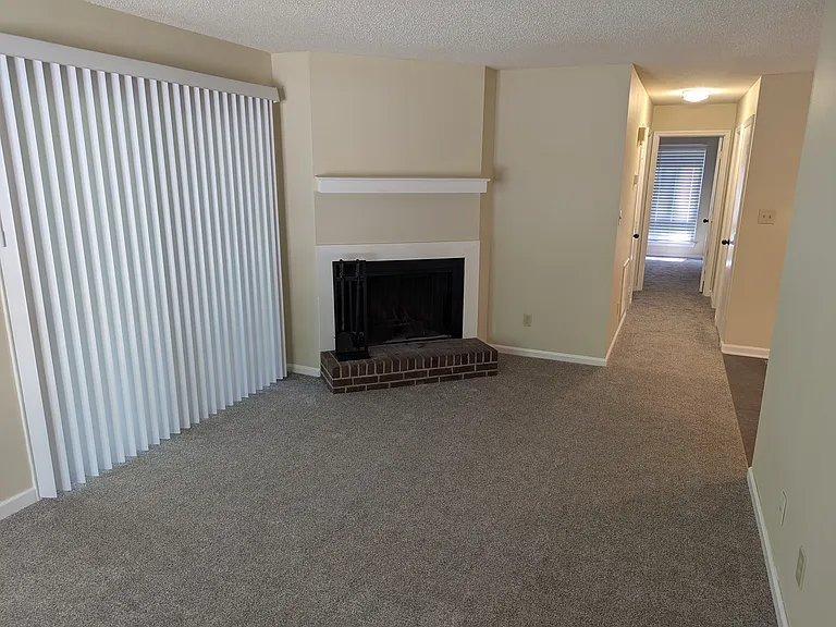909 Hearthridge Ct #A — Photo 1