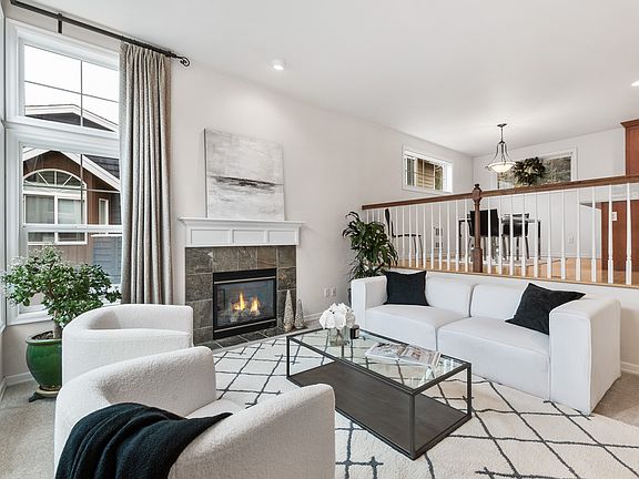 2nd image of 1818 Franklin Ave E