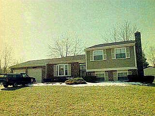 1st image of 48 Deer Creek Dr