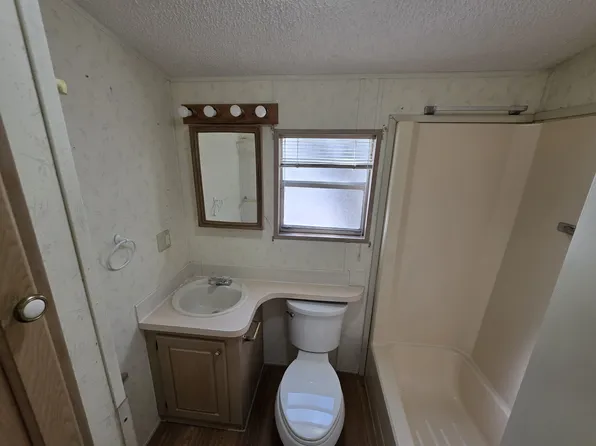 10511 Monroe Ct #95, Lake Wales, FL 33898