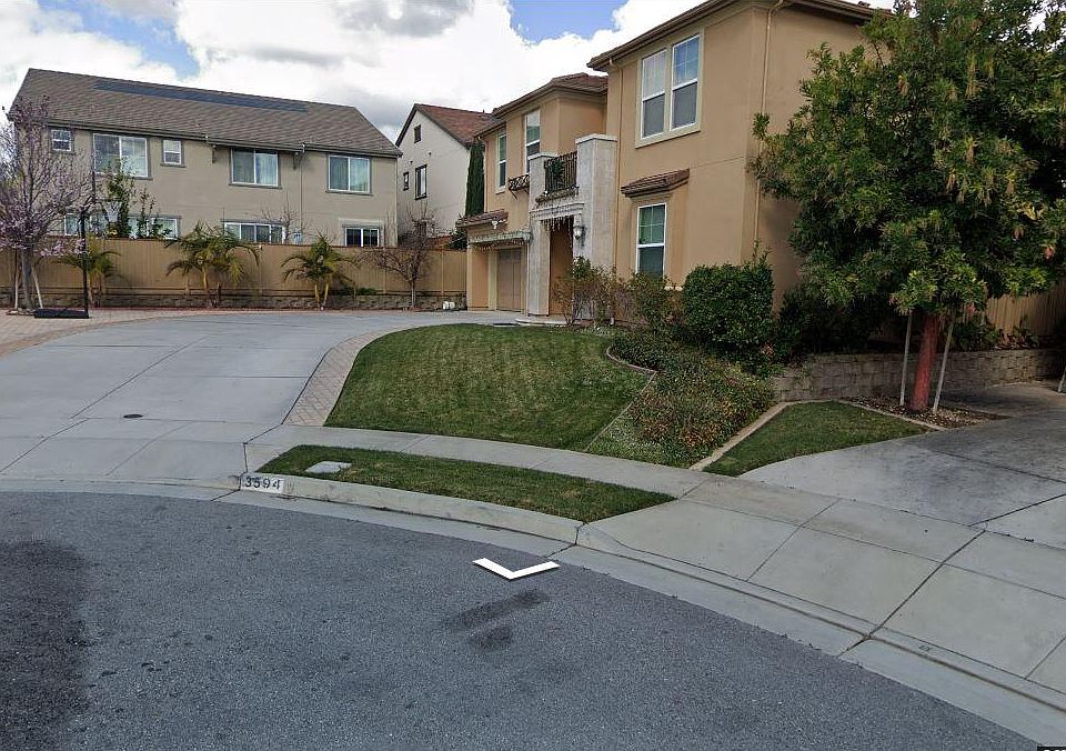 1st image of 3594 Cassis Ct