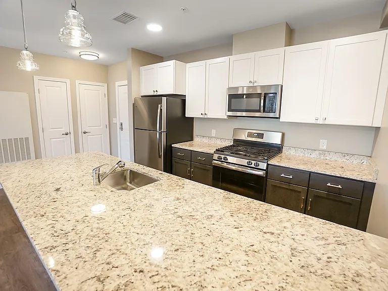 River Rock Residence — Photo 9