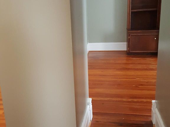 3rd image of 1301 Virginia Ave APT 4