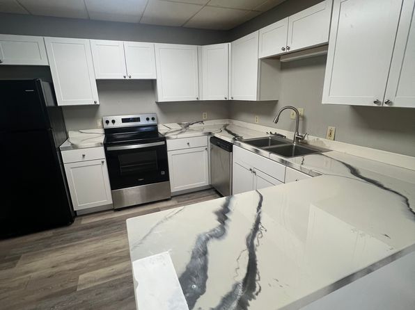 301 Cypress St #4