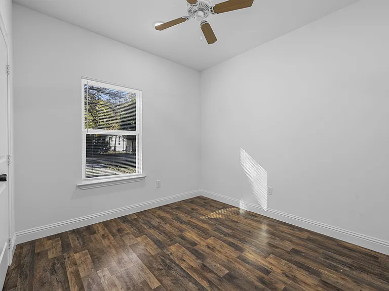 129 Arapaho Trl — Photo 12