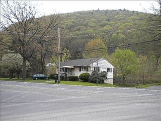 2nd image of 357 Tremont Rd